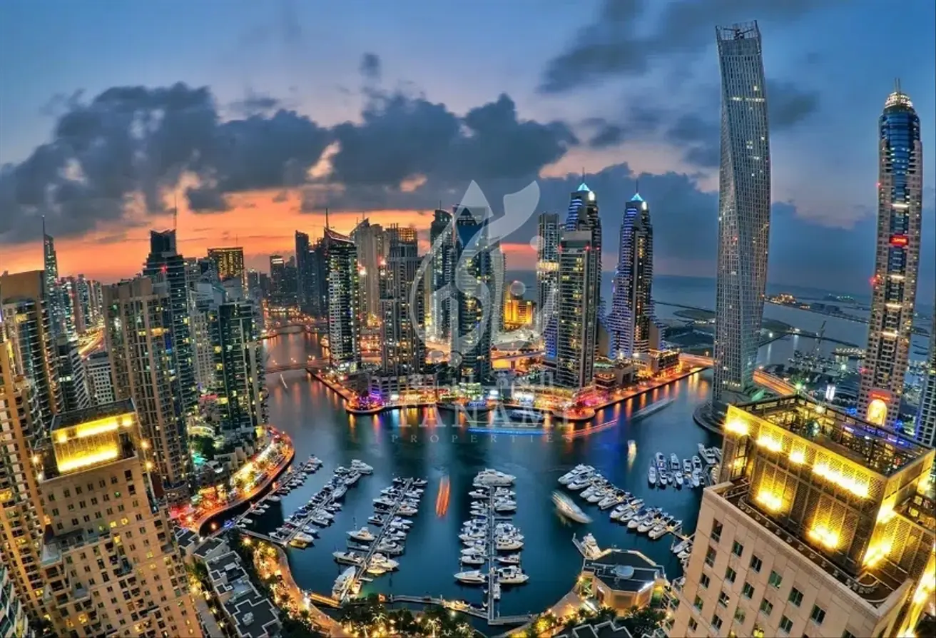 APARTMENT FOR SALE IN MARINA SHORES, MARINA PROMENADE