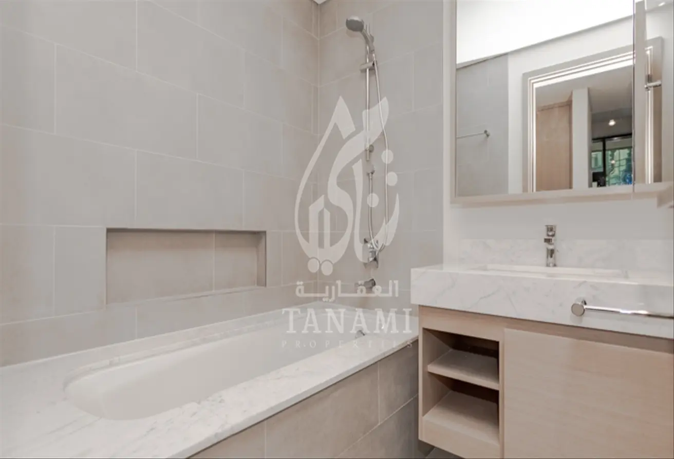 APARTMENT FOR SALE IN CREEK RISE, CREEK RISE TOWER 1