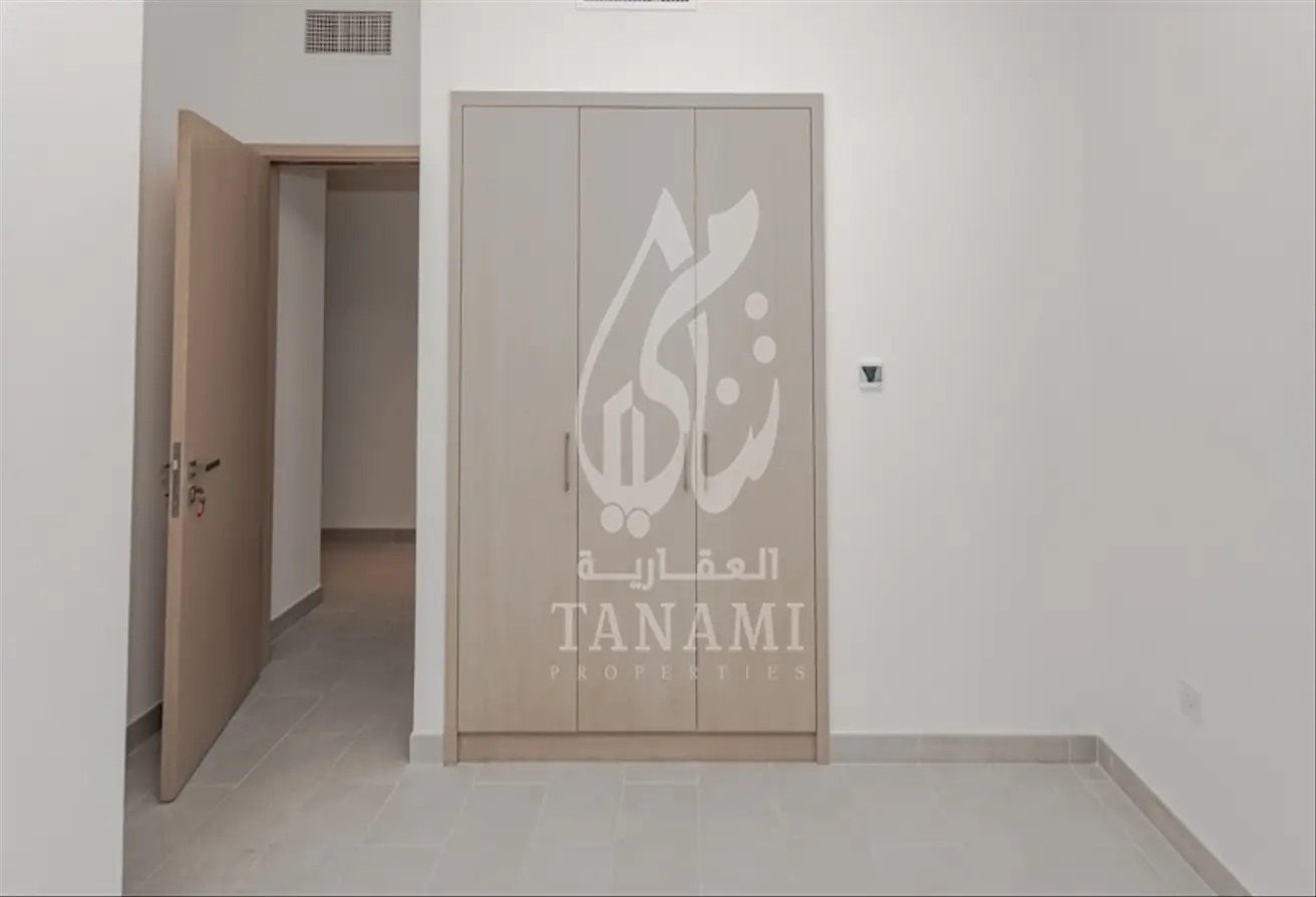 APARTMENT FOR SALE IN CREEK RISE, CREEK RISE TOWER 1